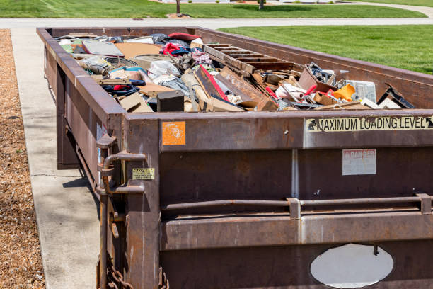 Best Furniture Removal  in Almont, MI