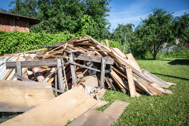 Best Attic Cleanout  in Almont, MI